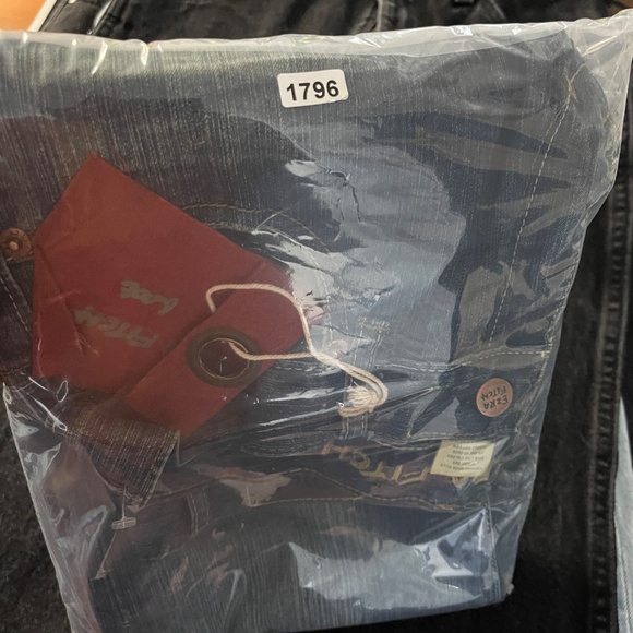 NWT Ezra Fitch Vintage Y2K Bootcut Jeans Mid Wash Womens Size 29x34 #1796 - Picture 11 of 11